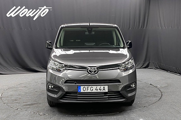 Toyota Proace City 2 of 5