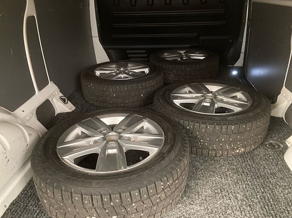 Volkswagen Transporter 5 of 15