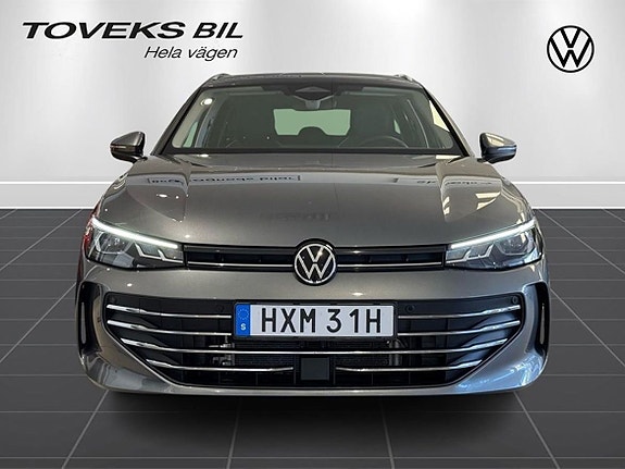 Volkswagen Passat 4 of 5