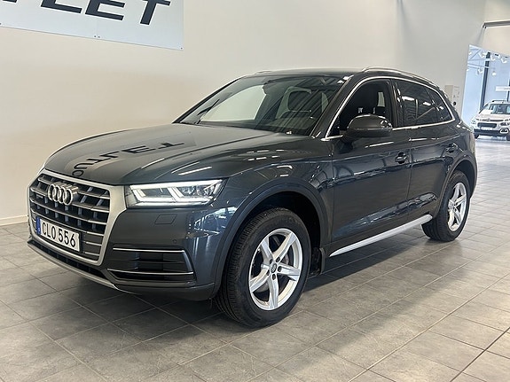 Audi Q5 2 of 5