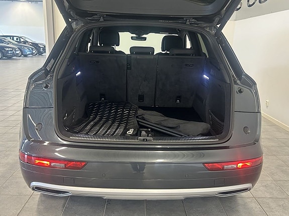 Audi Q5 6 of 21
