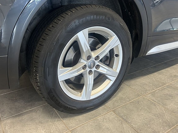 Audi Q5 3 of 5