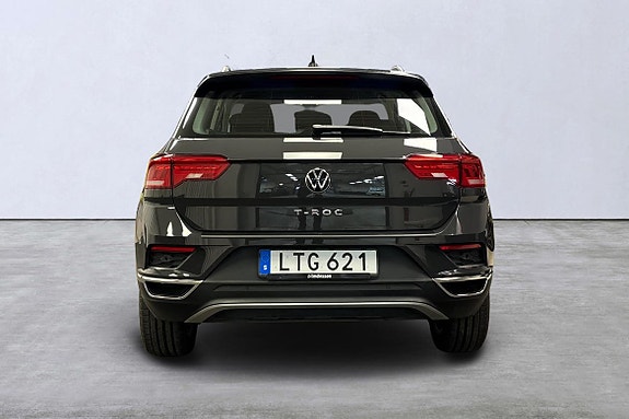 Volkswagen T-Roc 5 of 5