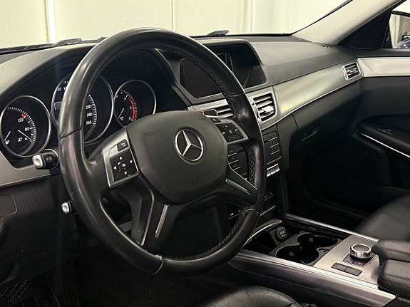 Mercedes-Benz E220 7 of 18