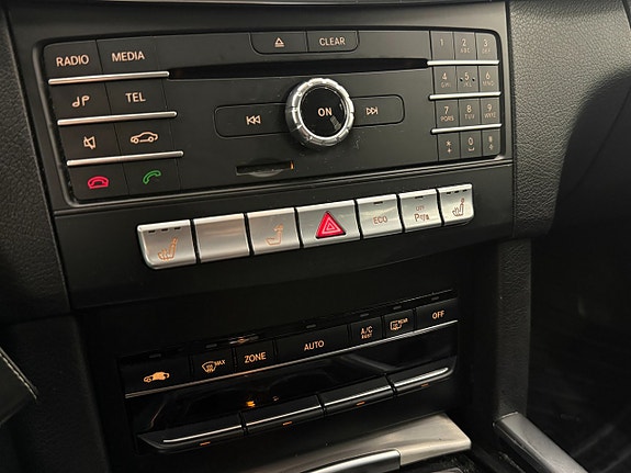 Mercedes-Benz E220 14 of 18