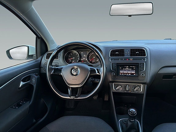Volkswagen Polo 7 of 8