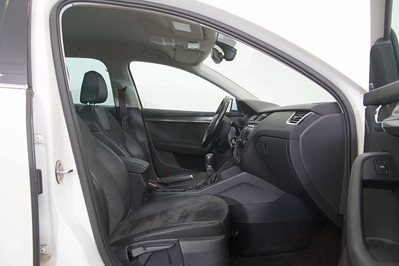 Skoda Octavia Scout 18 of 20