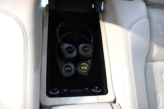 Land Rover Range Rover 19 of 27