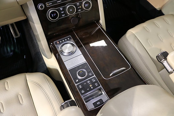 Land Rover Range Rover 14 of 27