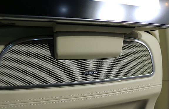 Land Rover Range Rover 20 of 27