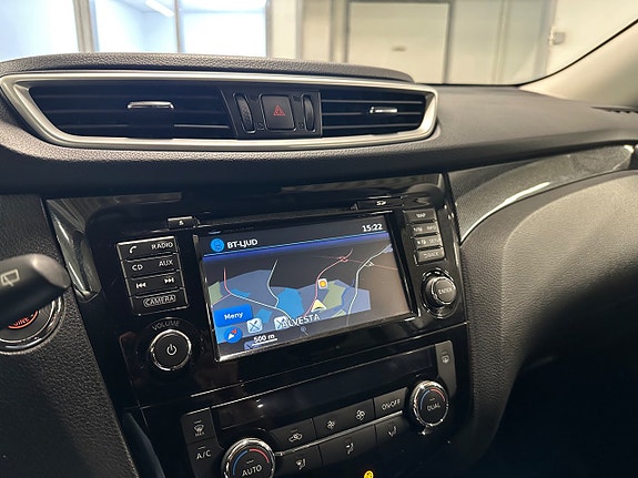 Nissan X-Trail 14 of 15