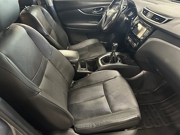 Nissan X-Trail 8 of 15