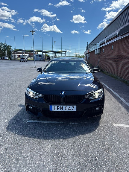 BMW 428i 2 of 5