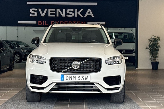 Volvo XC90 8 of 30