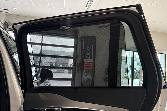 Volvo XC90 22 of 30