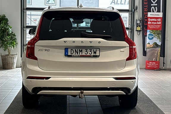 Volvo XC90 7 of 30