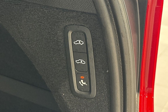 Volvo XC90 29 of 30