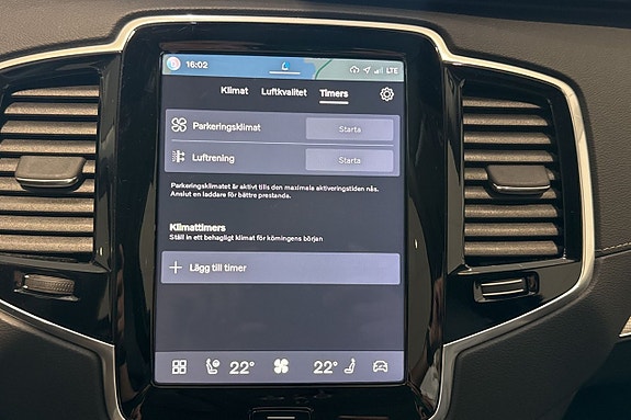 Volvo XC90 17 of 30