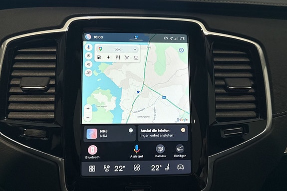 Volvo XC90 19 of 30