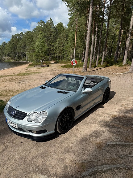 Mercedes-Benz SL55 3 of 5