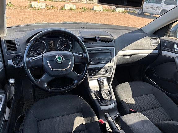 Skoda Octavia 4 of 5