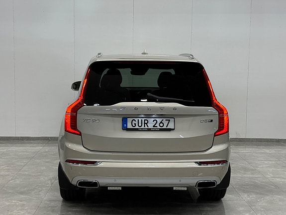 Volvo XC90 7 of 30
