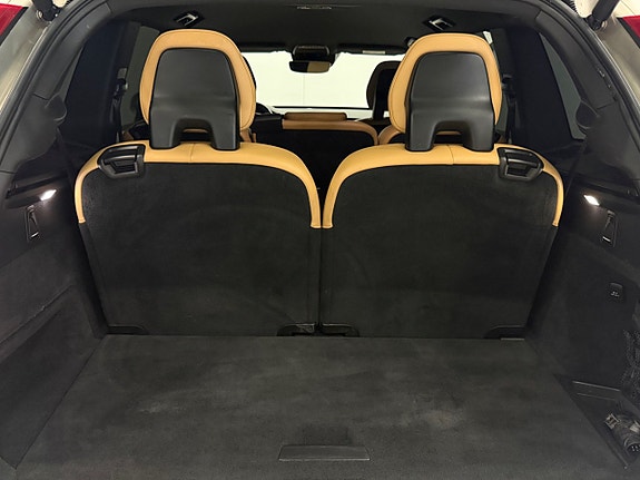 Volvo XC90 22 of 30