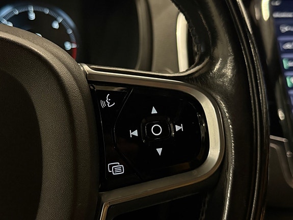 Volvo XC90 29 of 30