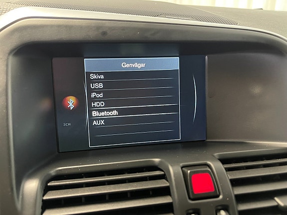 Volvo XC60 21 of 24