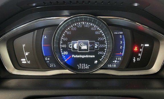 Volvo XC60 17 of 24