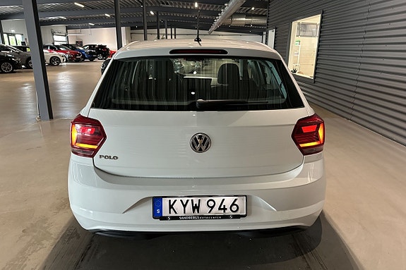 Volkswagen Polo 5 of 5