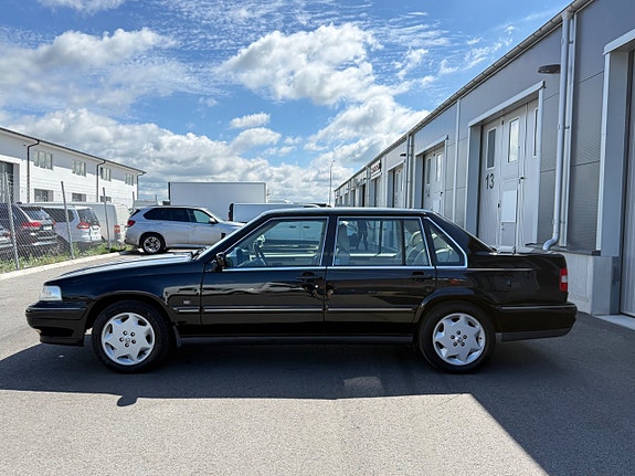 Volvo S90 5 of 5