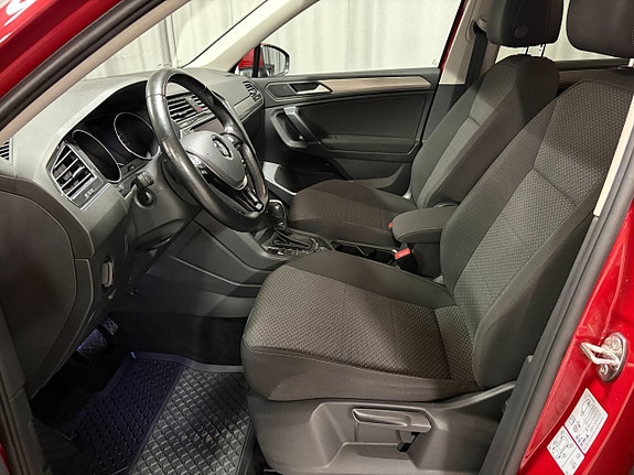 Volkswagen Tiguan Allspace 10 of 16