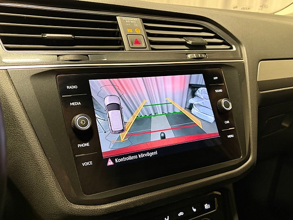 Volkswagen Tiguan Allspace 15 of 16