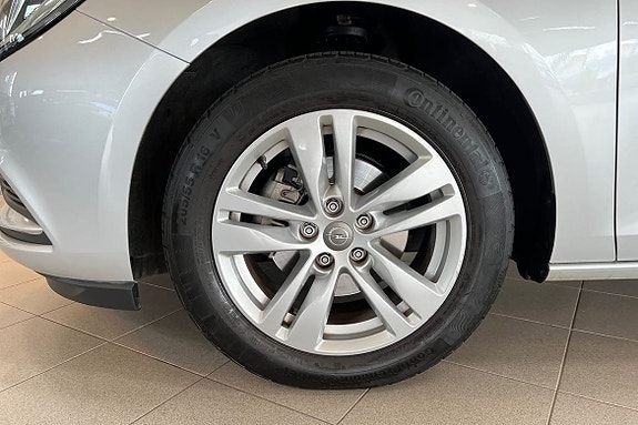 Opel Astra 10 of 19