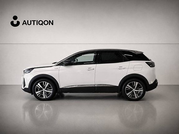 Peugeot 3008 2 of 5