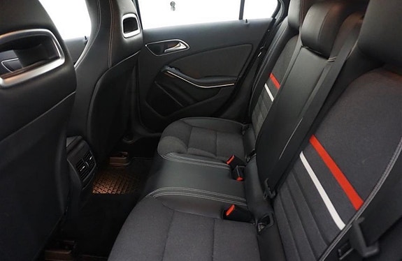 Mercedes-Benz A200 5 of 5