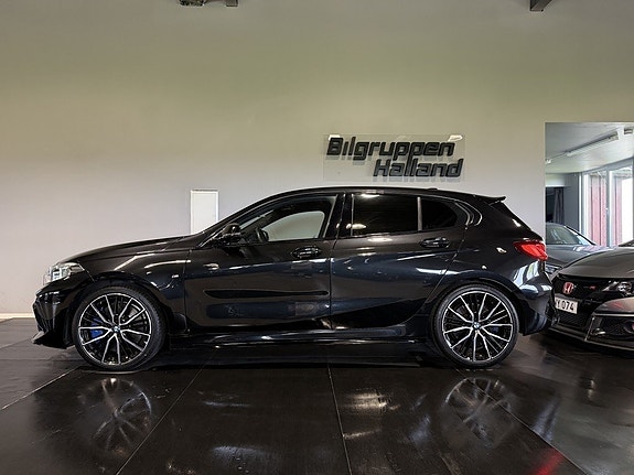 BMW M135i 2 of 5