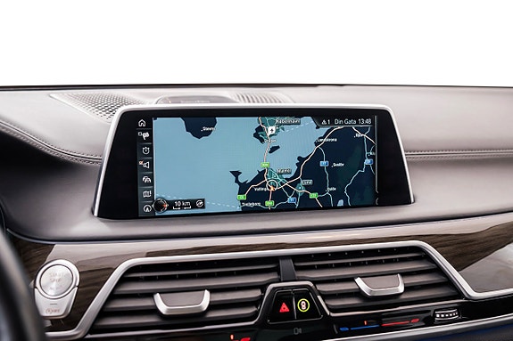 BMW 730 17 of 30