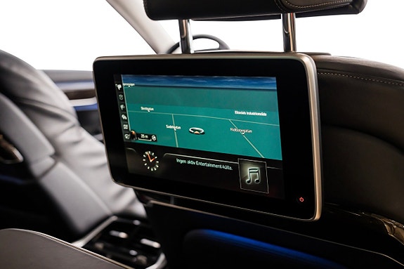 BMW 730 30 of 30