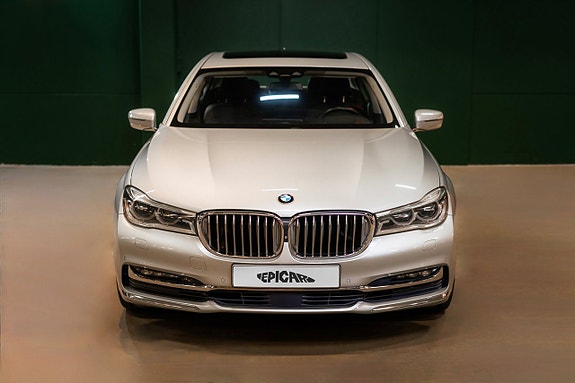 BMW 730 7 of 30
