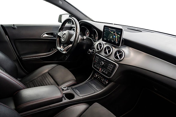 Mercedes-Benz CLA220 d 21 of 27
