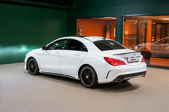 Mercedes-Benz CLA220 d 3 of 5