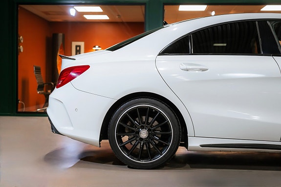 Mercedes-Benz CLA220 d 8 of 27