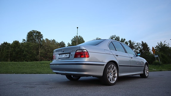 BMW 540i 7 of 13