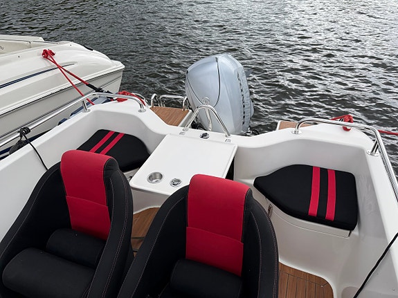 Micore 570 cc offshore 7 of 11