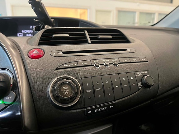Honda Civic 11 of 16