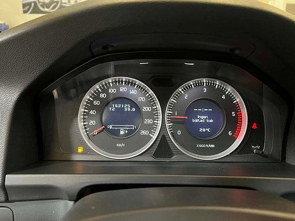 Volvo S60 12 of 18
