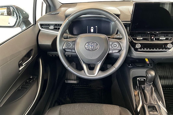 Toyota Corolla 11 of 21