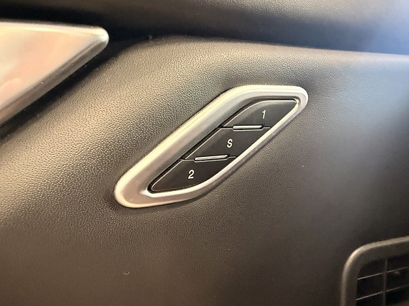 Maserati Ghibli 25 of 28